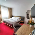 Tanne Hotel 3*