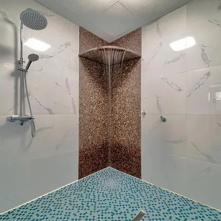 Tanne 3* Saalfeld Saale